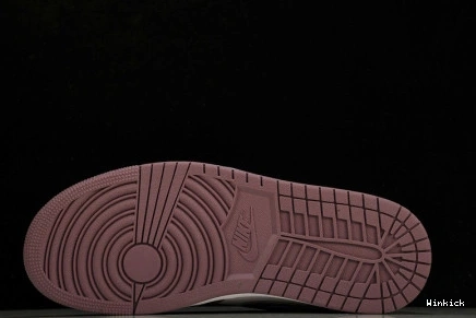 1 High “Mauve” Jordan OG DZ5485-105 1022